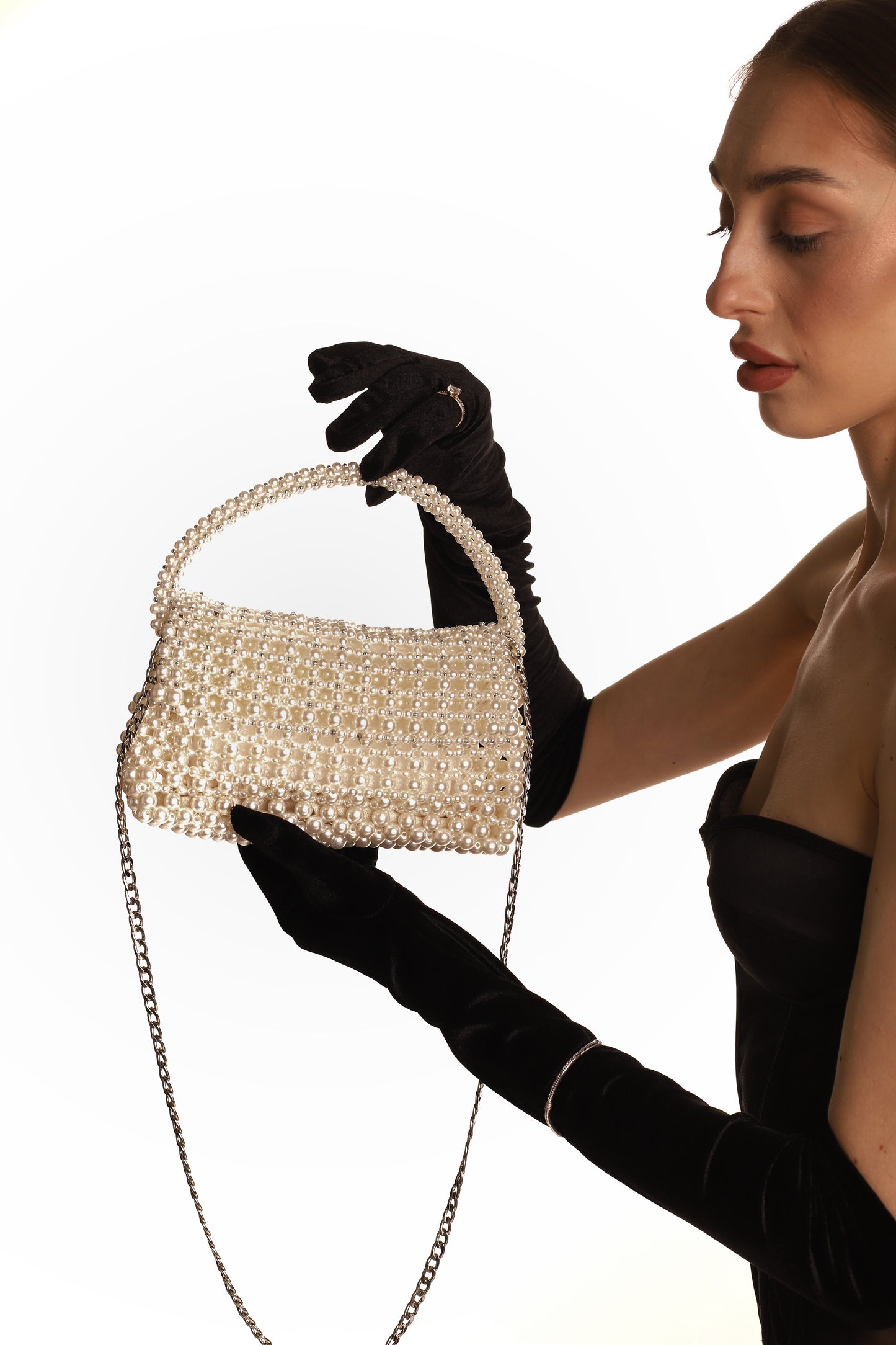 White Pearly Handbag for Her/ Handmade Beaded Purse for Wedding Party